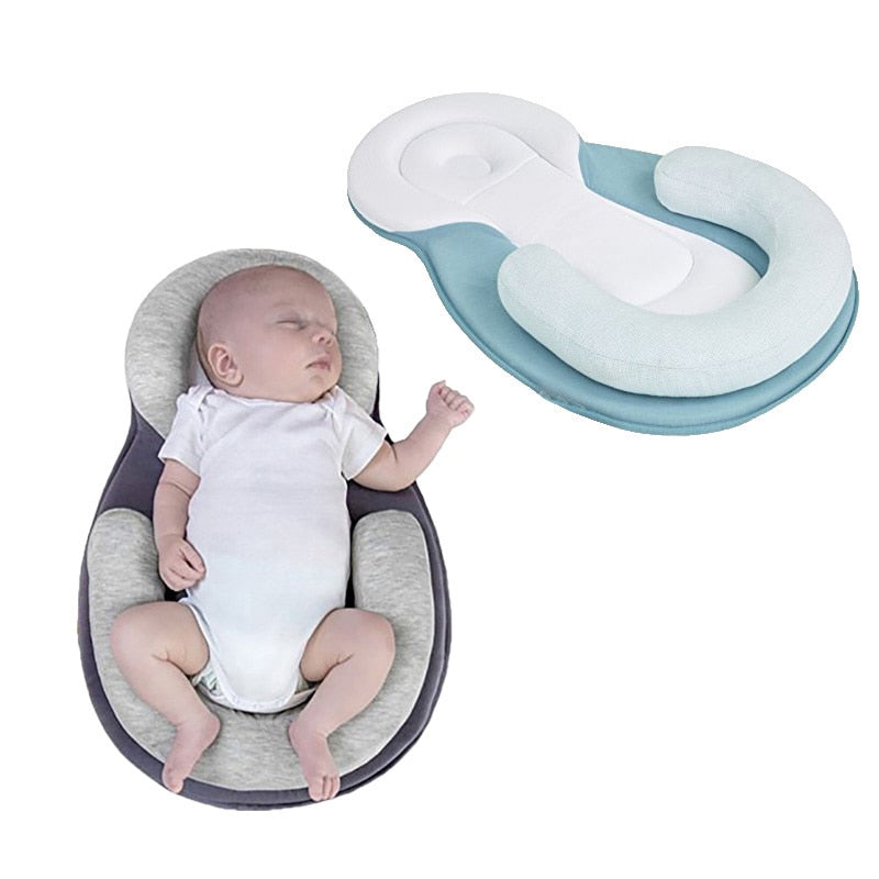 Foldable Baby Travel Bassinet | Reduces risk of a flat head syndrome